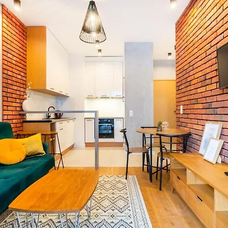 Apartamentysnu, Wola Premium Iii Z Parkingiem Apartmán Varšava